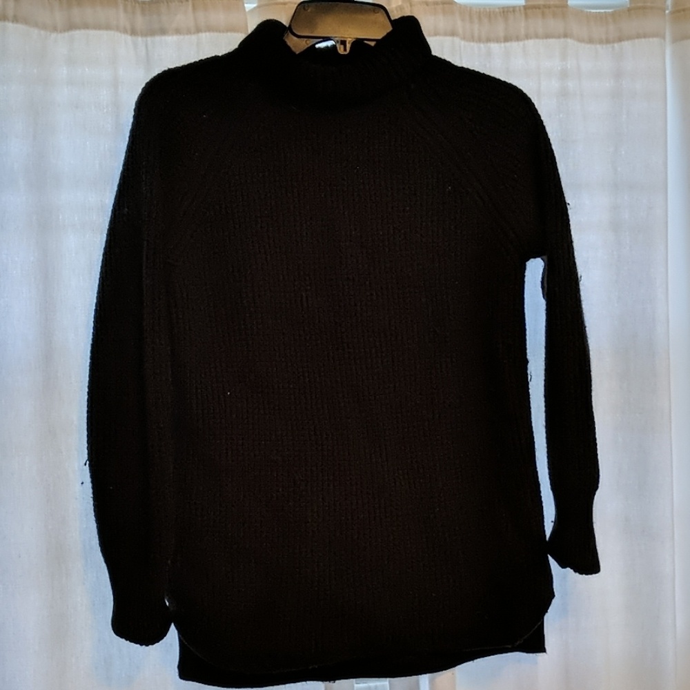 Banana Republic heavy waffle knit sweater
